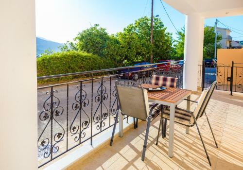Apartamento Thano's Residence