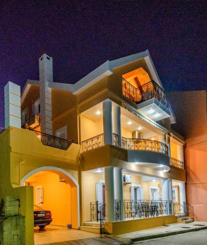Apartamento Thano's Residence
