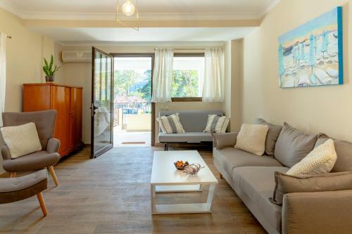 Entheos City Center