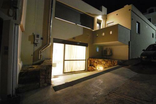Brand New Cozy Basement Apartment