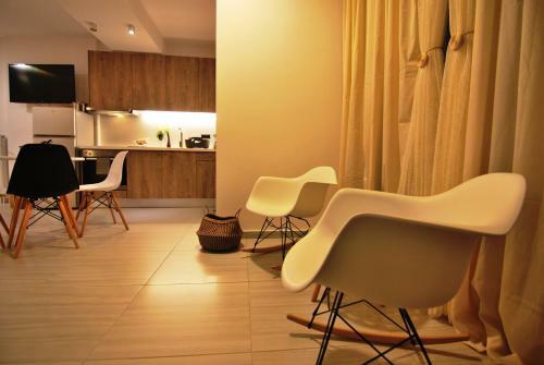 Brand New Cozy Basement Apartment