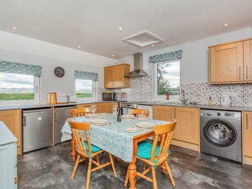 Seathrift Cottage