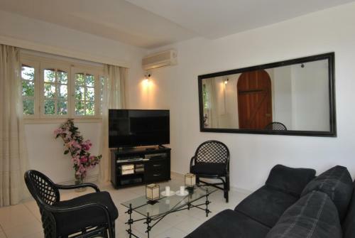 Stavento Apartments