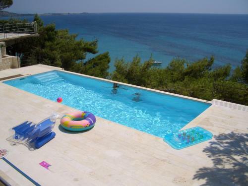 Villaparadiso Beach Front Villa