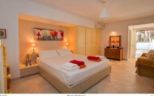 Villaparadiso Beach Front Villa