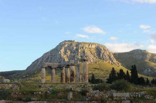 Hostal Ancient Corinth Guest House