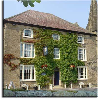 Hotel Downe Arms Country Inn
