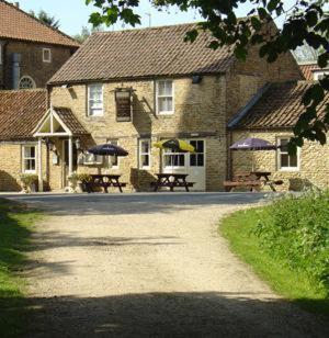 Hotel Downe Arms Country Inn