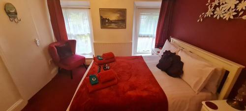 Hostal Holly Cottages