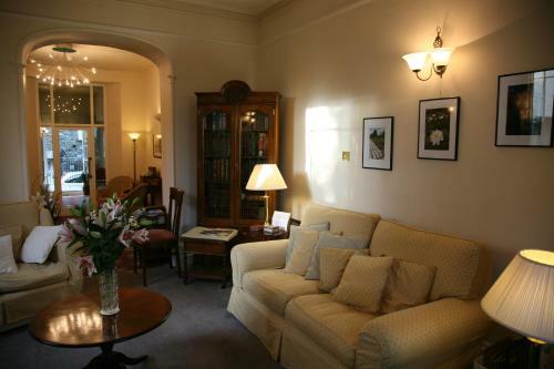 Bed & Breakfast Fairfield House