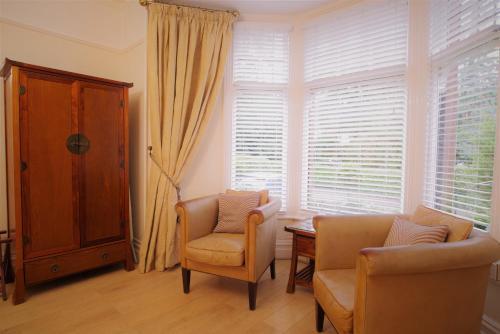 Hostal Dene House