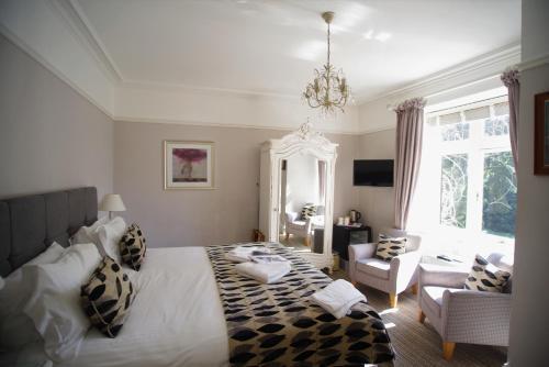 Hostal Dene House
