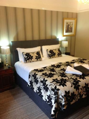 Hostal Dene House