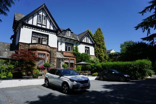 Hostal Dene House