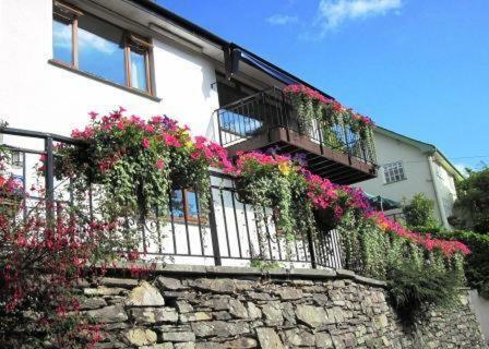 Hostal Lingwood Lodge