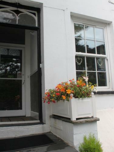 Hostal Hazeldene Guest House