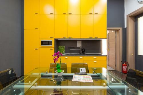 E14 Design Hostel