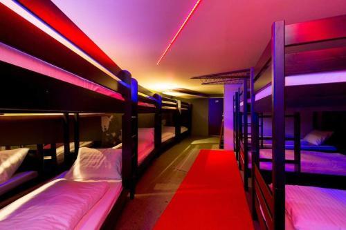 The Bachelor Bar - Bunker | Private Club