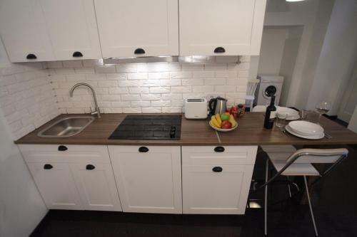 D.five Timber Town Apartment