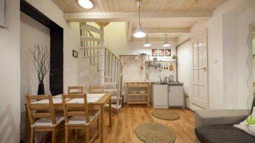Central Apartment In Budapest