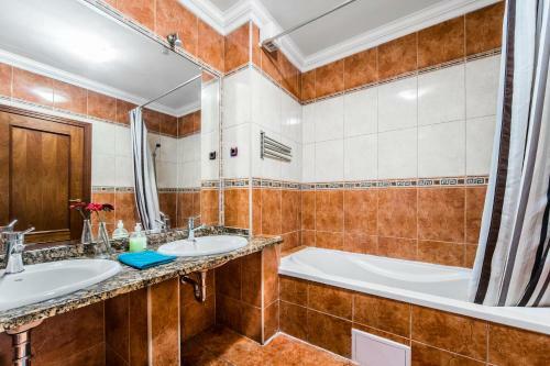 Apartamento Designer Home Synagogue