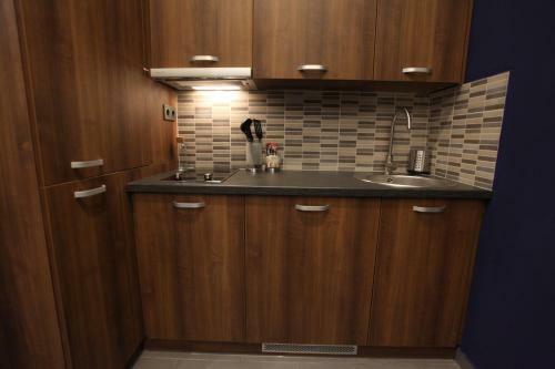 D.five Ambassador Apartment
