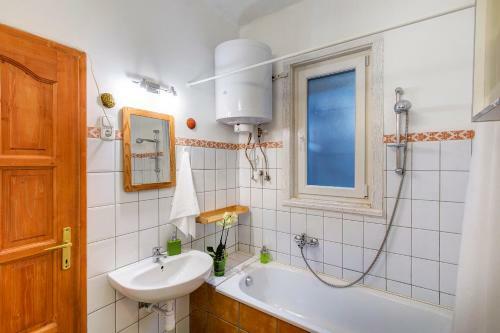 Apartment Near The Heroes Square