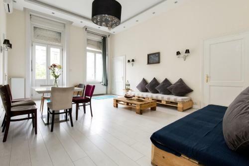 Jozef Apartment
