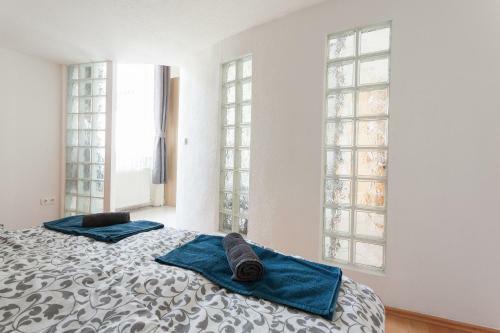 Feel At Home Apartment