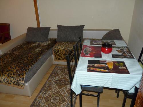 Westend Apartment & Courtyard