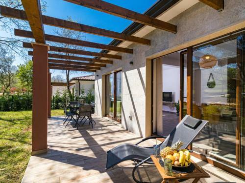 Holiday Home IV