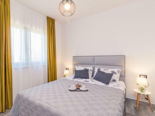 Holiday Home IV