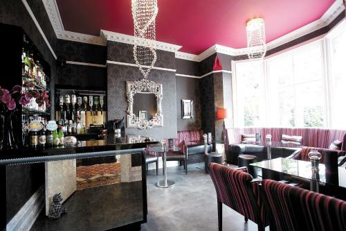 Cotford Hotel