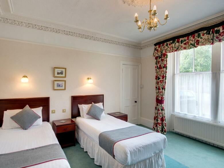 Hostal Craigvrack Hotel