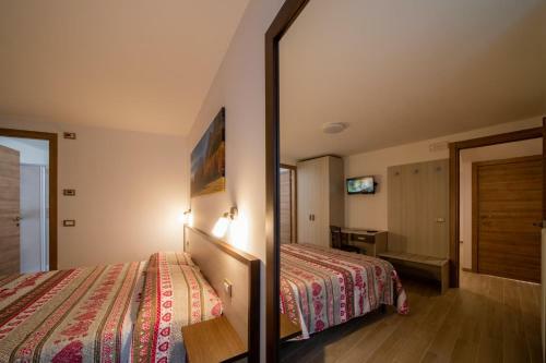 Hostal Maison De Rosy's Chambres