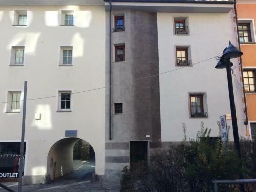 Hostal Aymon De Challant