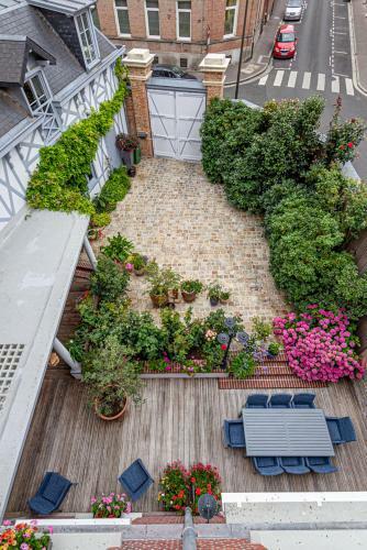 Bed & Breakfast Maison Longuevie