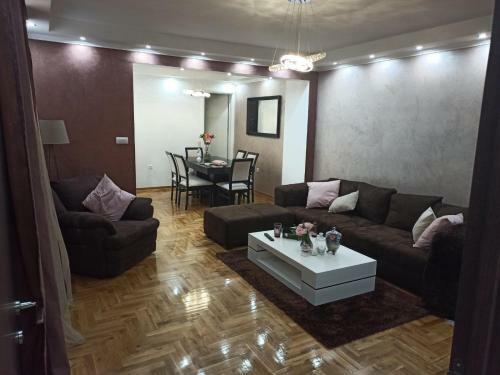 Apartman-vra?ar