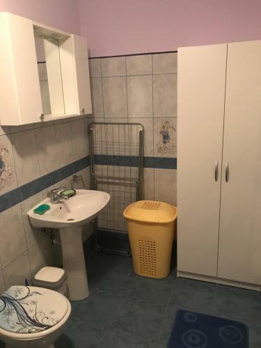 Apartment In Family House Linda