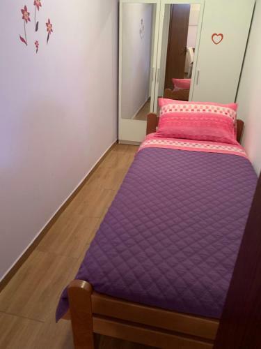 Apartment In Family House Linda