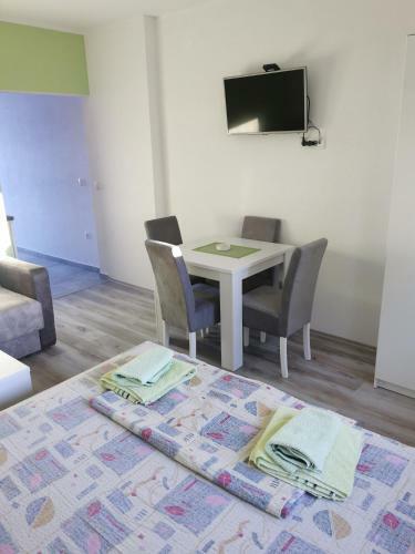 Studio Apartmani Manila