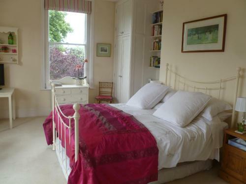 Laurel House Bed And Breakfast