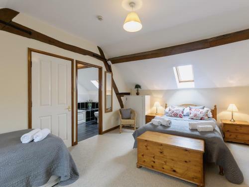 Walnut Tree House