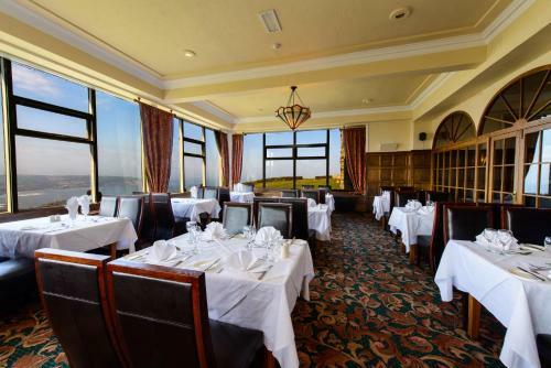 Raven Hall Hotel