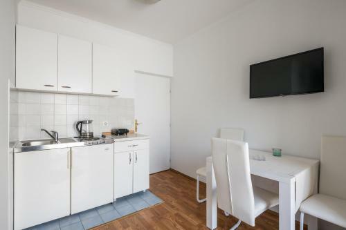 Hostal Villa Voinic 3