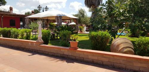 Hostal L'oasi Di Ambra