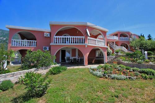 Apartamentos Villa Lilly