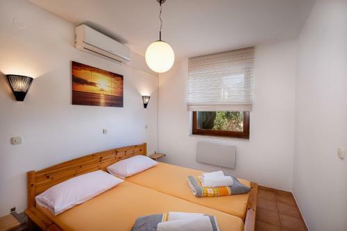 Apartamentos House Petra On The Beach-sea
