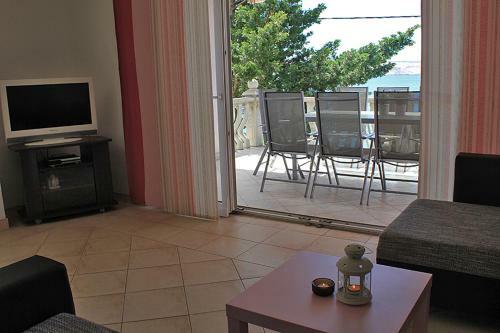 Apartamentos Beautiful House Direct On Beach With Pool