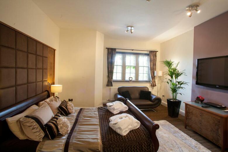 Hotel Cranage Hall